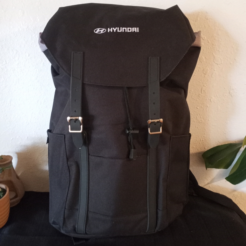 NWT! Ashbury by Spector&Co Hyundai Flip Top Backpack
